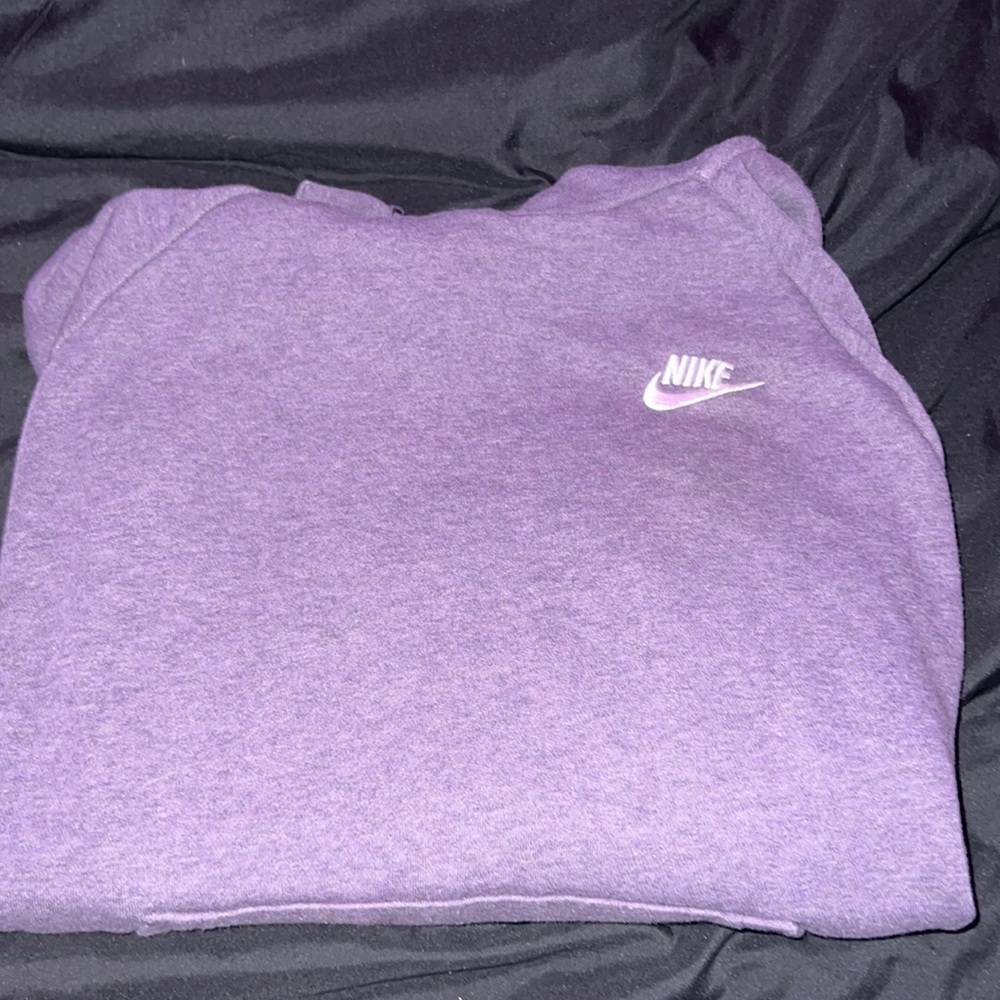 purple nike hoodie